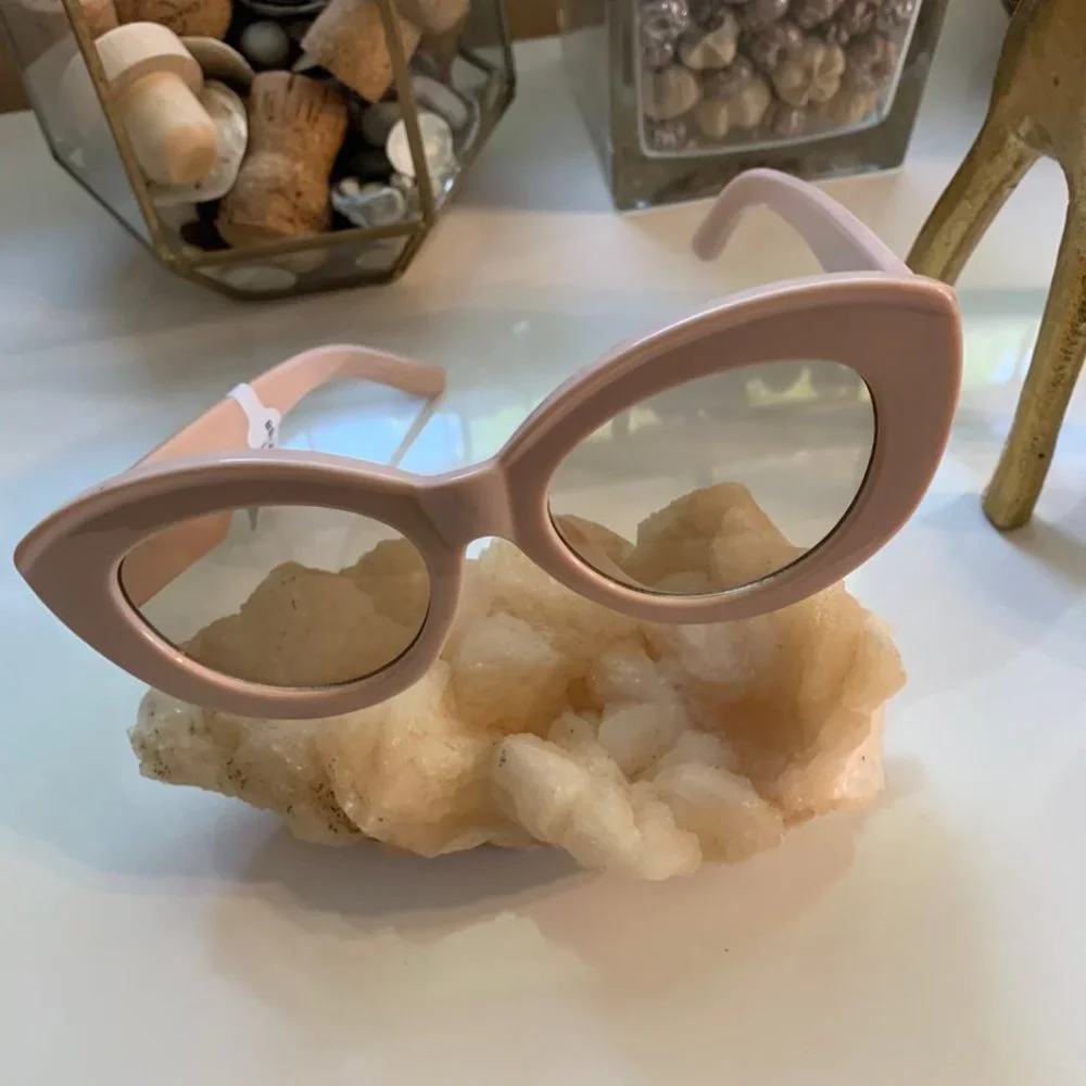 Free People Cateye/ Roundish Sunglasses